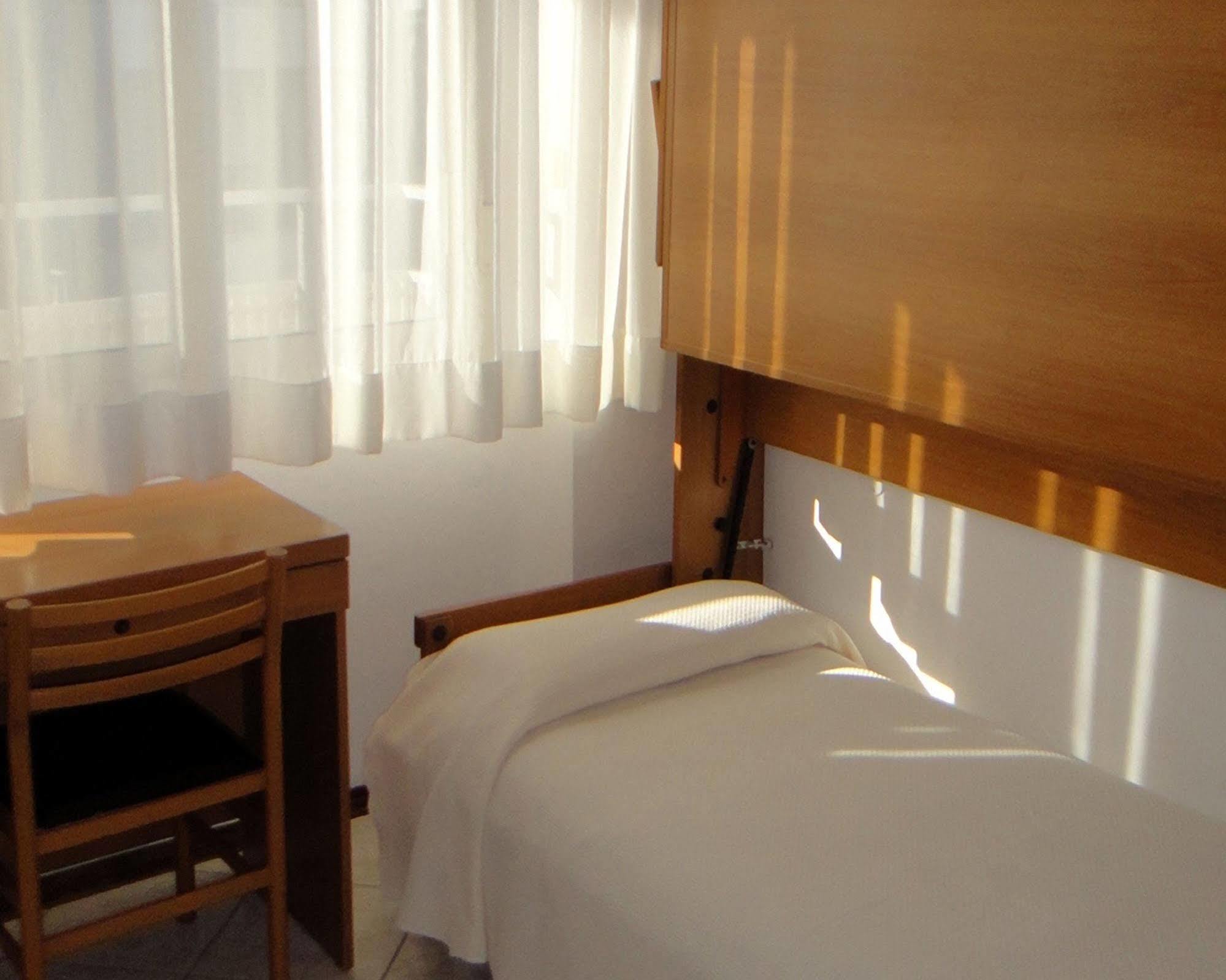 Hotel Caesar Bed And Breakfast Milano Marittima Zewnętrze zdjęcie